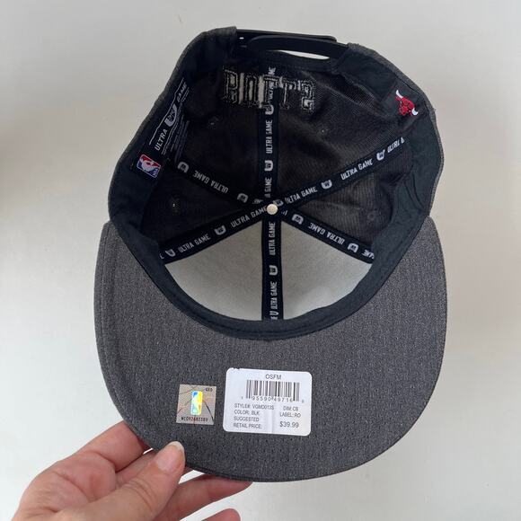 Chicago Bulls Ultra Game Snapback Mens Hat Gray OS Flat Brim Adjustable Cap NBA - Picture 9 of 10